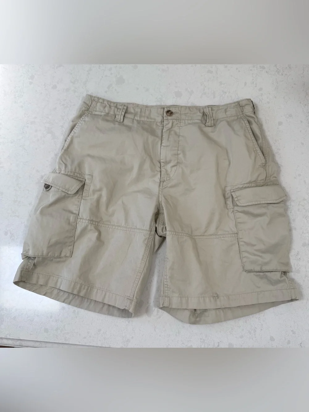 Polo Ralph Lauren Men’s Relaxed Fit Cargo Shorts Light Tan / Khaki - Size 35 9.5